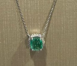 [335] Necklace Cushion ECOL 2.33Ct/D 0.168Ct/2.92g WG